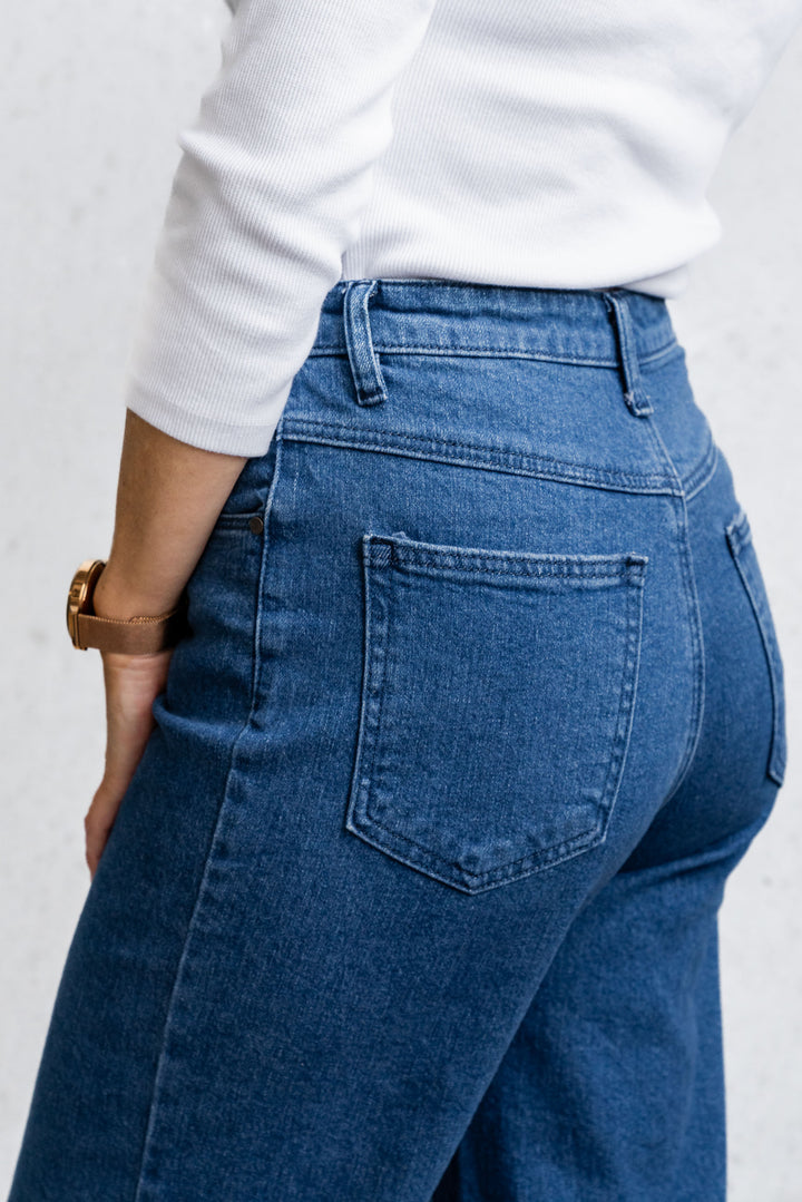 Cass Crop Jean - Blue