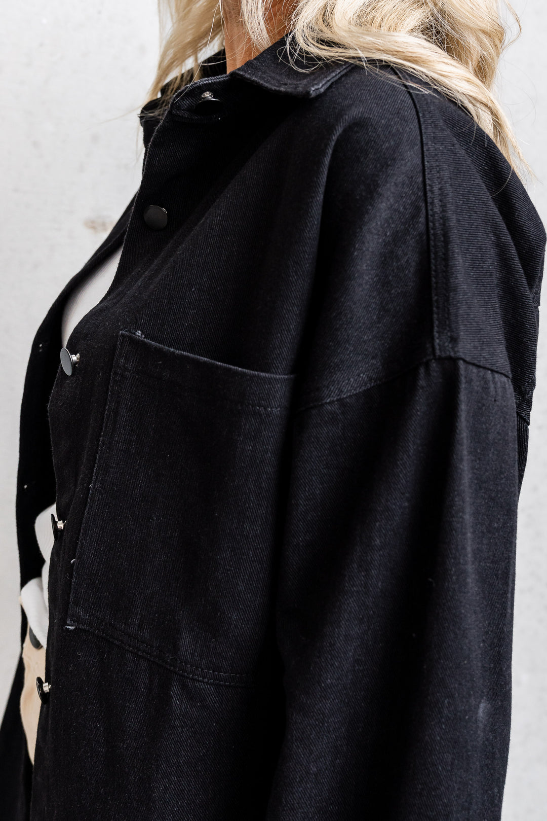 Sara Denim Shacket - Black