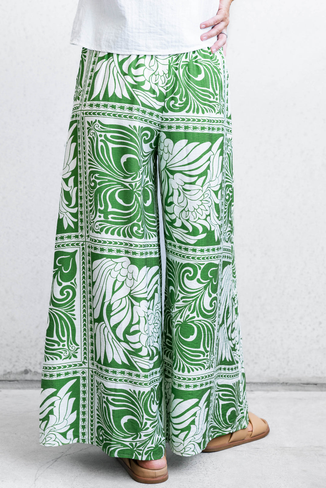 Charli Print Pant - Green